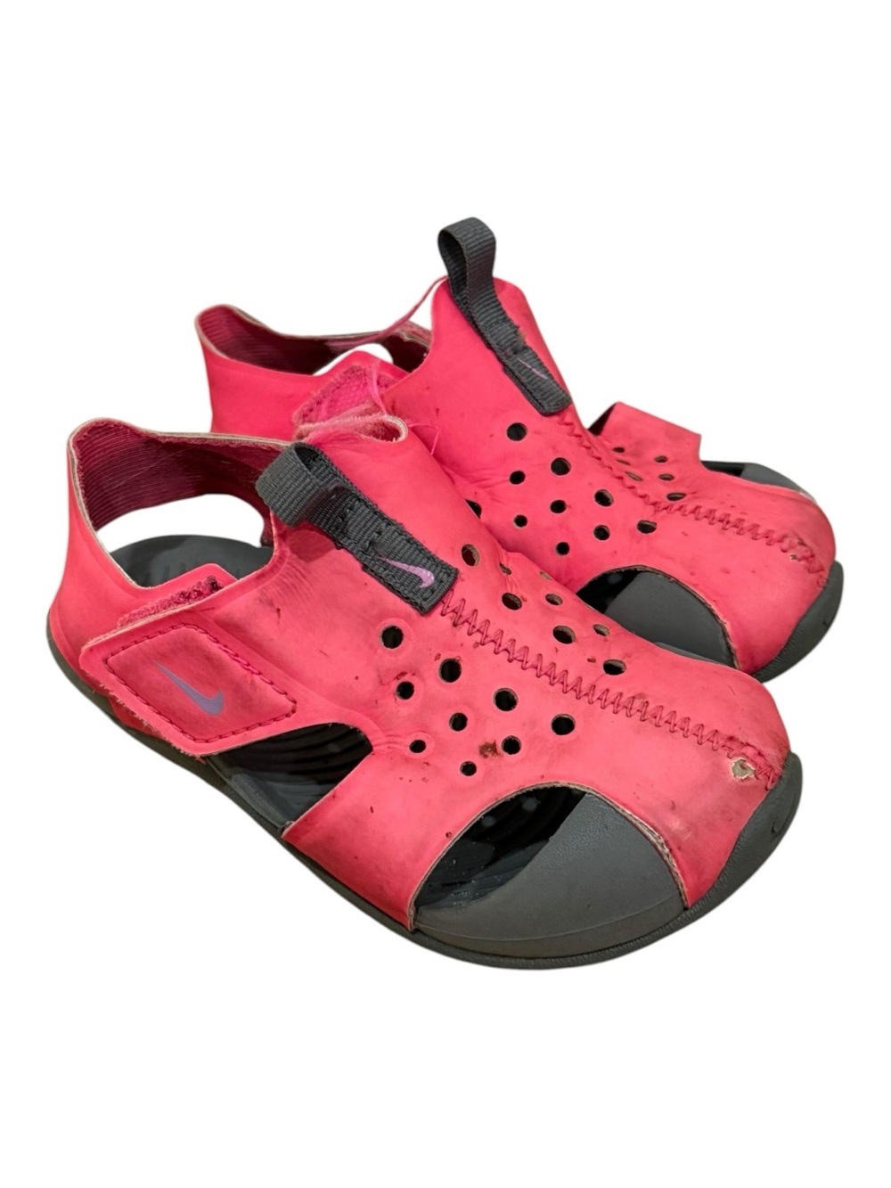 Nike Sunray Protect 2 Kids' Water Sandals in Hyper Pink/Fuchsia
